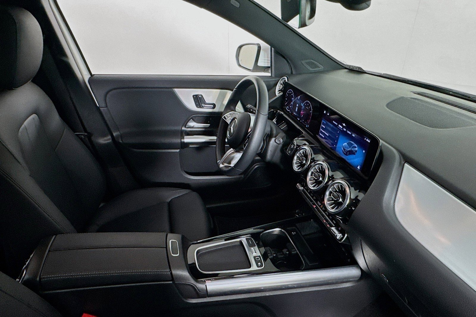 Certified 2026 Mercedes-Benz GLA 250 image 15