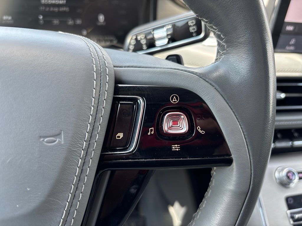 Used 2020 Lincoln Aviator Reserve w/ Equipment Group 202A AWD/4WD image 29