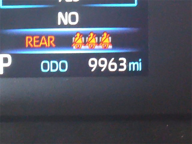 Used 2024 Toyota Corolla Cross SE image 15