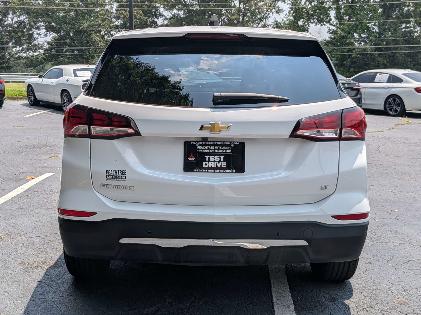 Used 2024 Chevrolet Equinox LT w/ Driver Convenience Package FWD image 5
