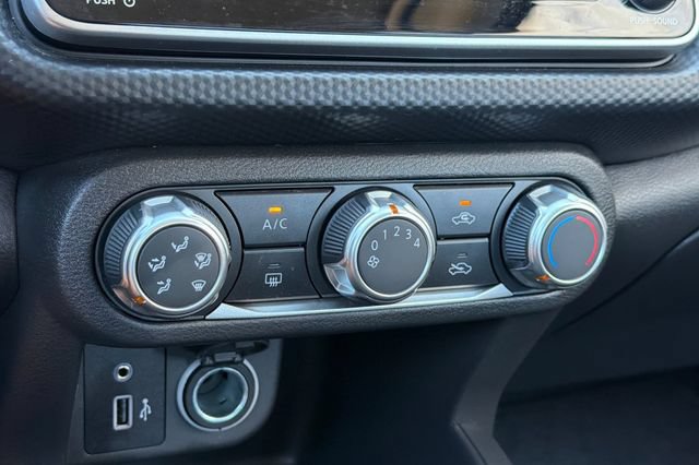 Certified 2025 Nissan Kicks Play S FWD image 23