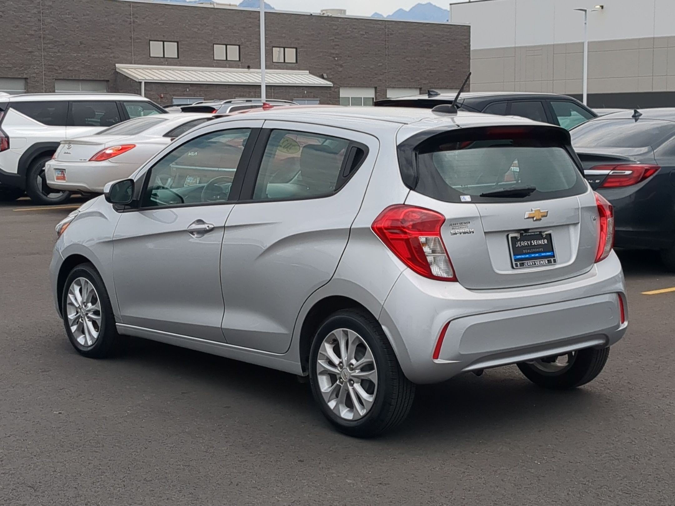 Used 2022 Chevrolet Spark LT FWD image 4