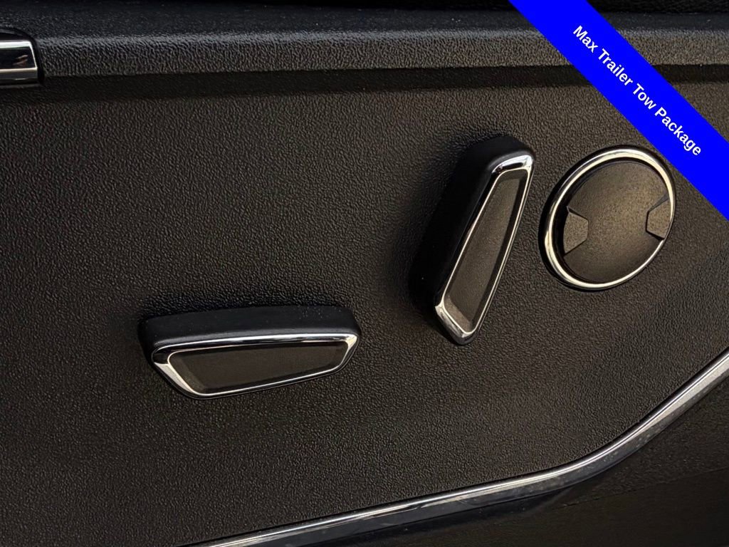 Used 2023 Ford F150 Lightning Lariat w/ Max Trailer Tow Package image 7