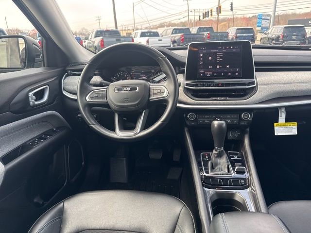 Used 2022 Jeep Compass Latitude w/ Convenience Group AWD/4WD image 14