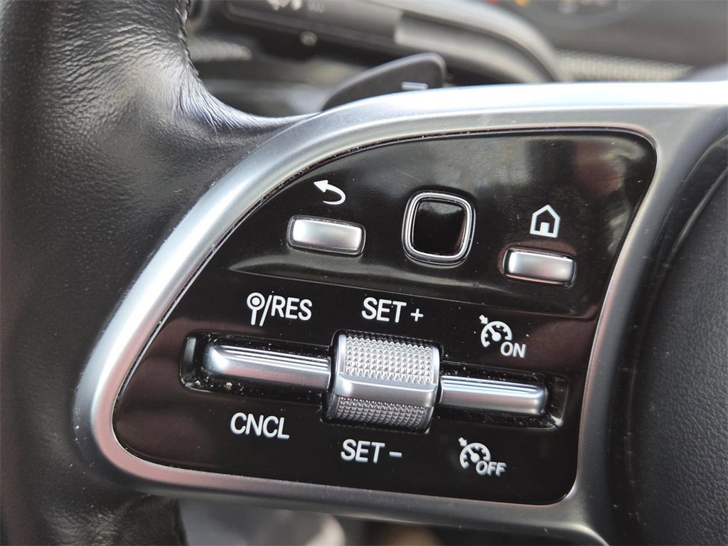 Used 2023 Mercedes-Benz CLA 250 4MATIC image 10