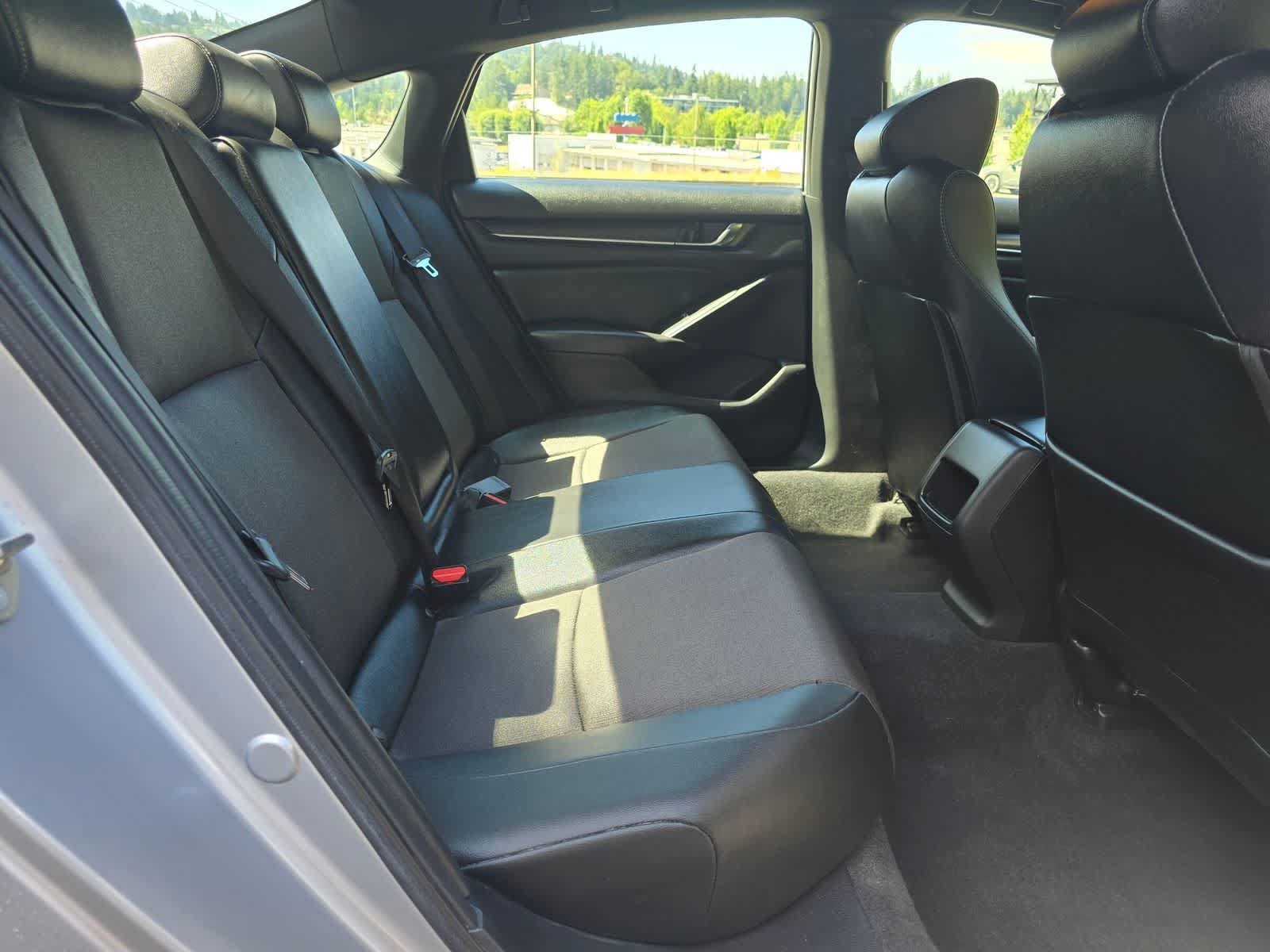 Used 2020 Honda Accord Sport image 24