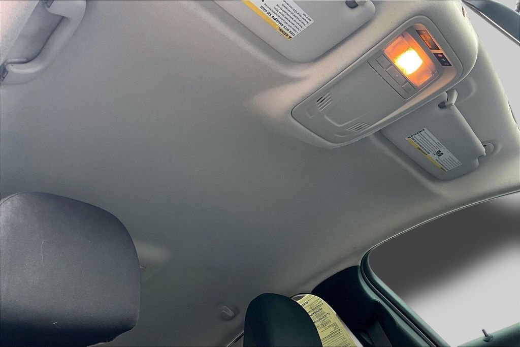 Used 2017 Chevrolet Cruze LT w/ Convenience Package image 22