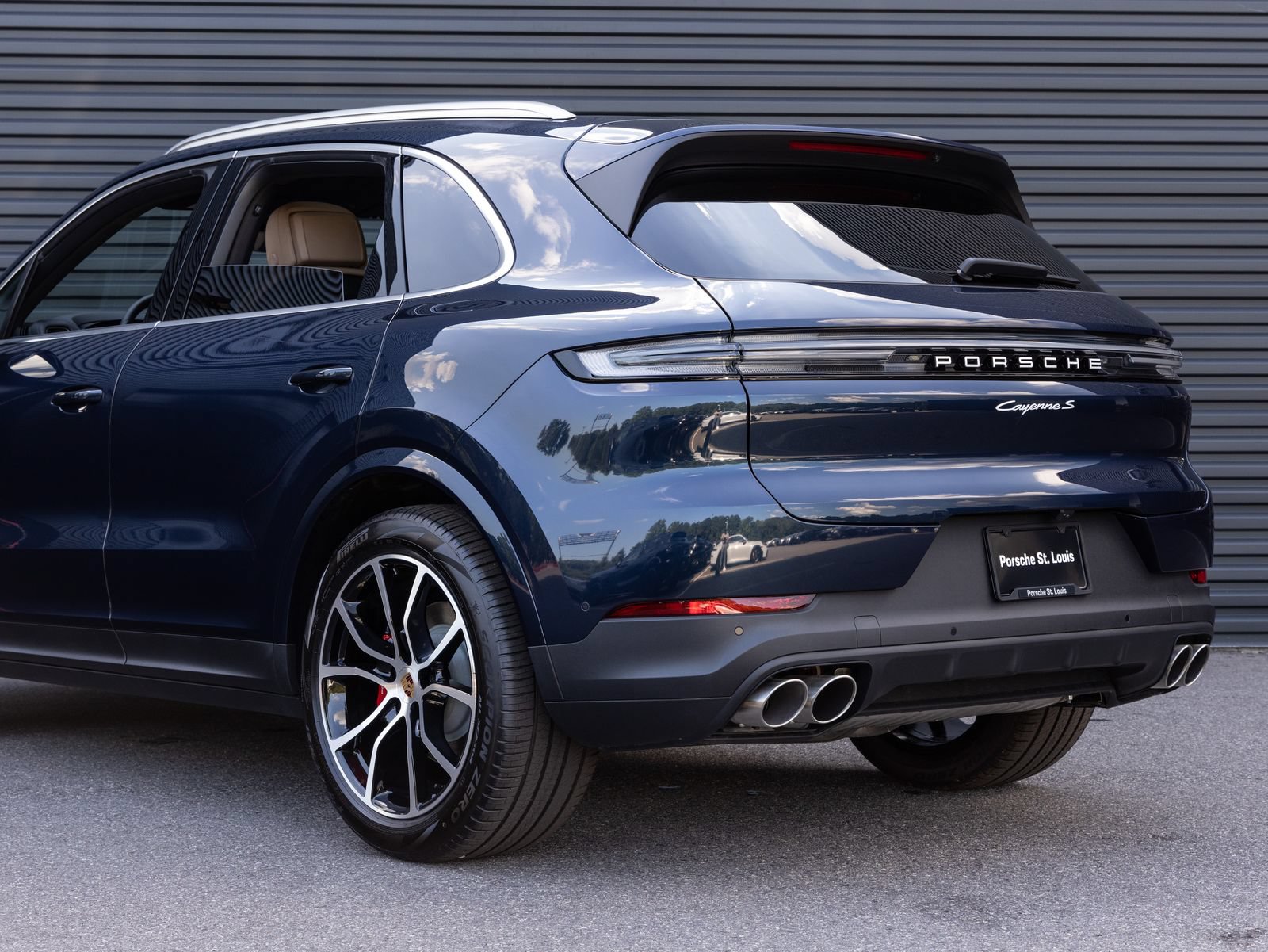 New 2026 Porsche Cayenne S AWD/4WD image 11