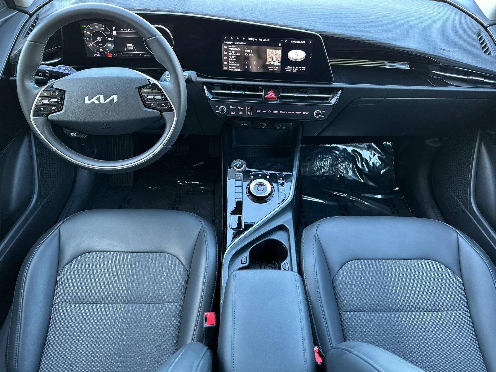 Used 2023 Kia Niro Wind FWD image 13
