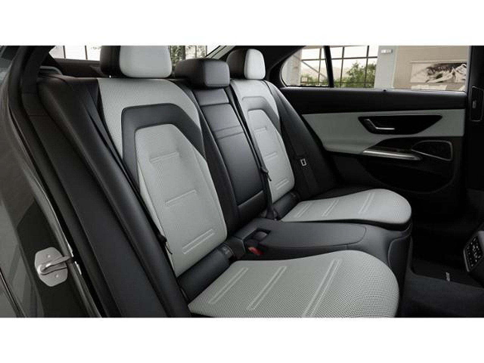 New 2027 Mercedes-Benz E 53 AMG e 4MATIC Sedan image 5