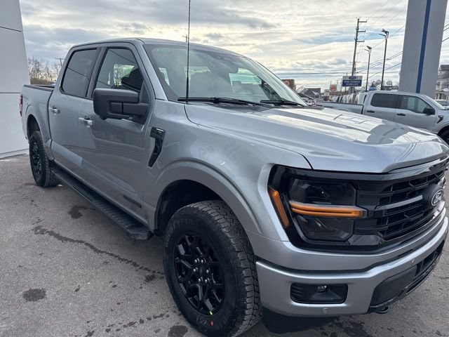 New 2026 Ford F150 XLT w/ Equipment Group 302A MID AWD/4WD image 4