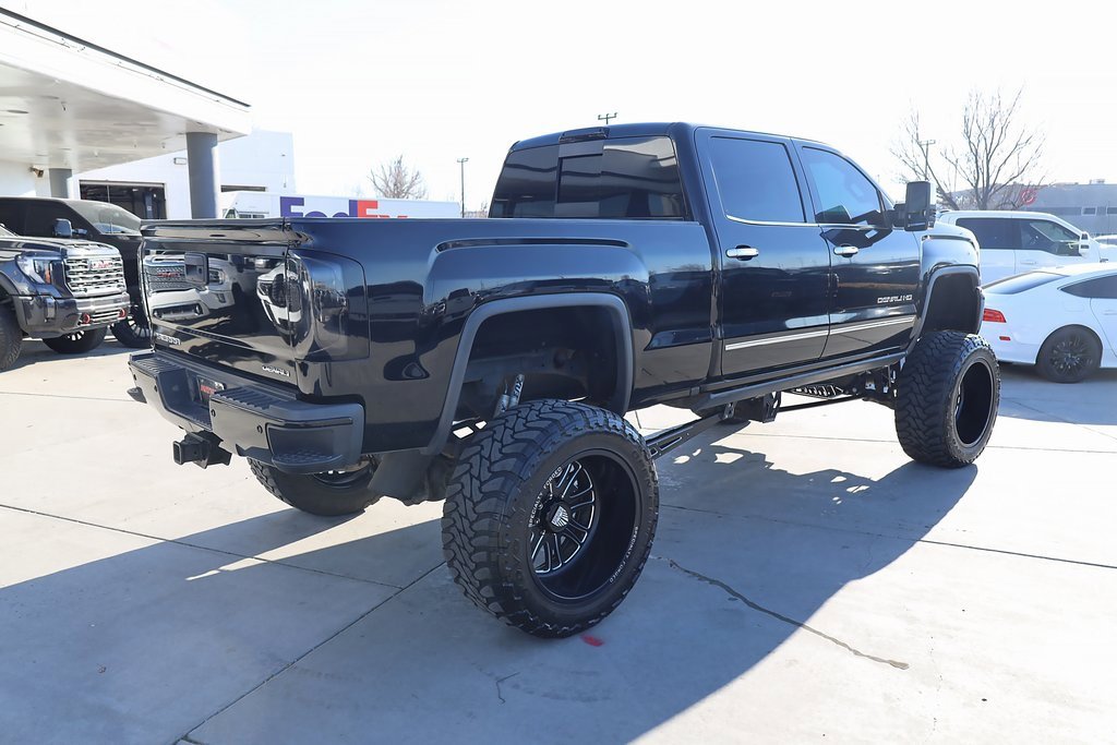 Used 2018 GMC Sierra 2500 Denali w/ Duramax Plus Package image 6
