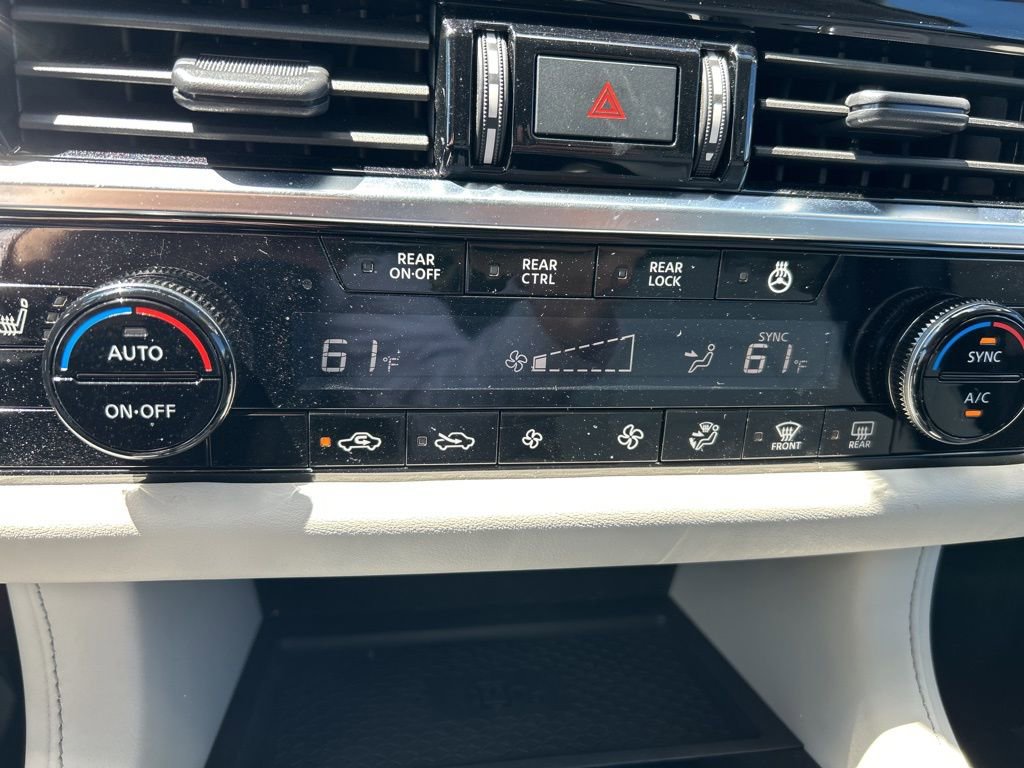 Certified 2023 Nissan Pathfinder SL AWD/4WD image 21