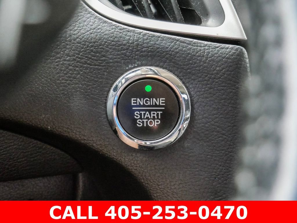 Used 2015 Ford Edge SEL FWD image 28