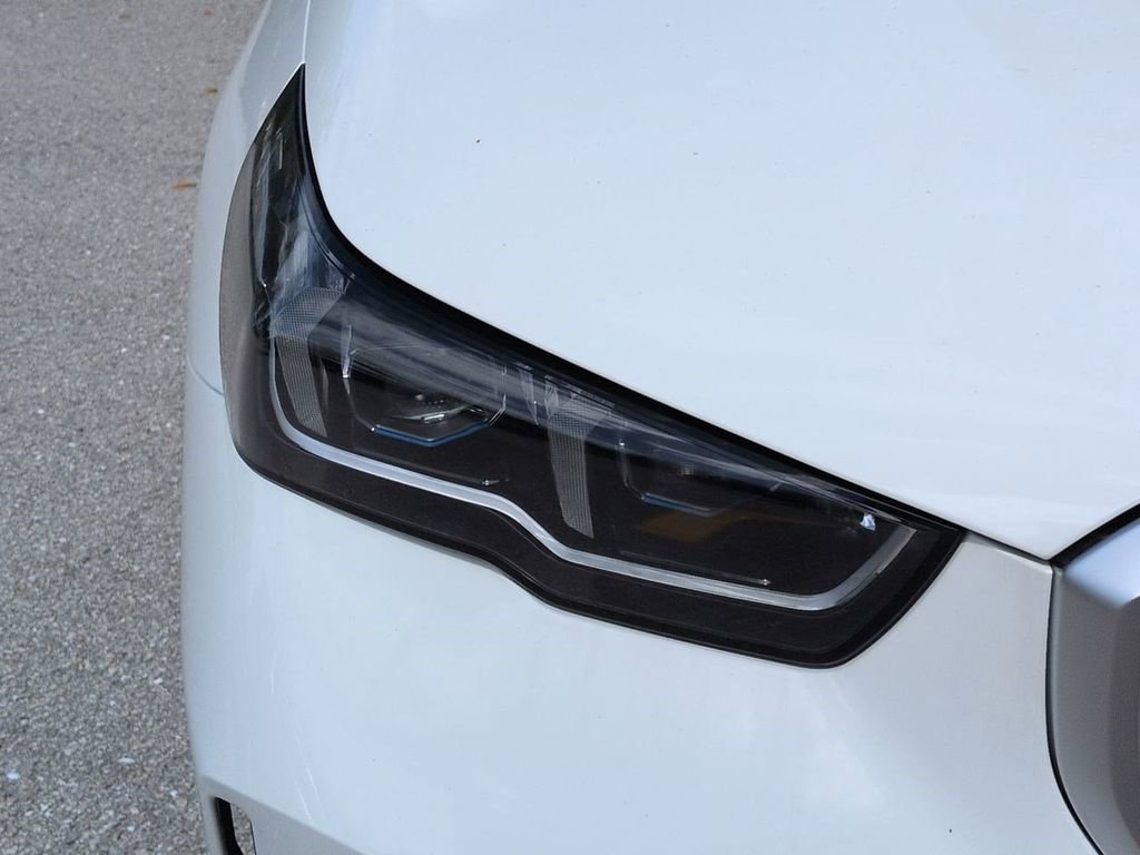New 2026 BMW i5 eDrive40 RWD image 10