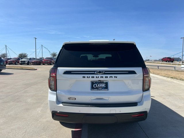 Used 2024 Chevrolet Suburban Z71 w/ Luxury Package image 6