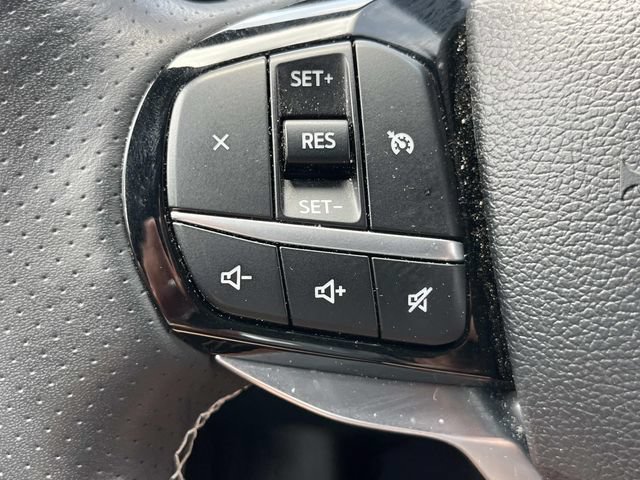 Used 2024 Ford Explorer ST AWD/4WD image 38