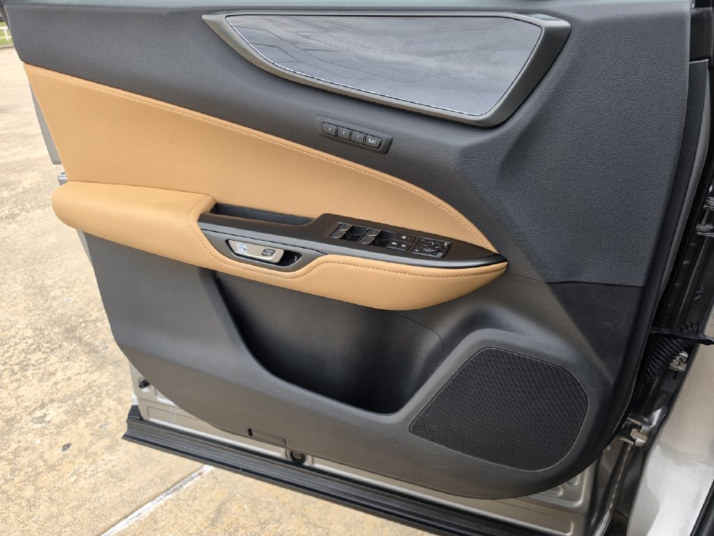 Used 2024 Lexus NX 250 FWD w/ Cold Area Package image 24