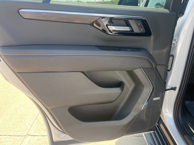 New 2025 Chevrolet Tahoe Premier image 39