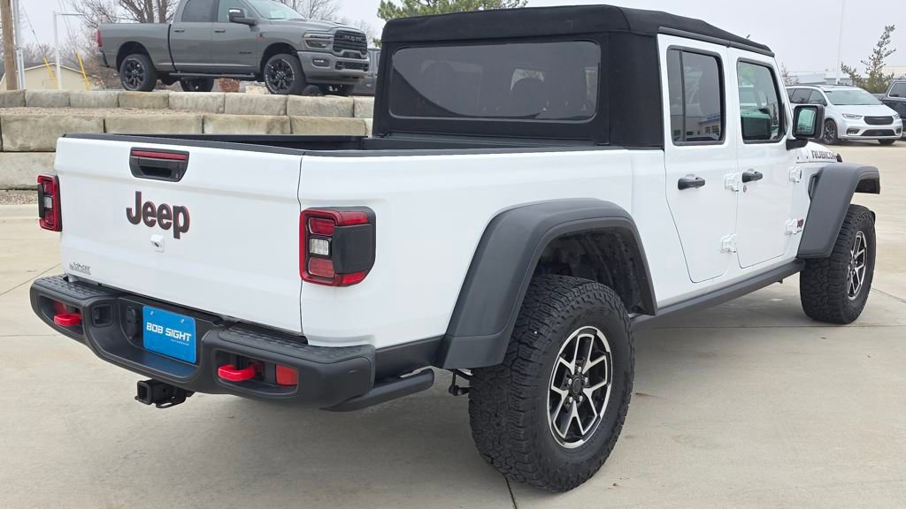 Used 2024 Jeep Gladiator Rubicon image 6