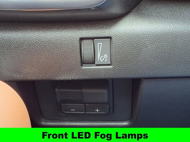 New 2026 GMC Canyon AT4 w/ Off-Road Front Bumper Package image 18