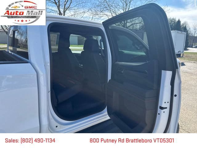 New 2026 GMC Sierra 1500 AT4 w/ AT4 Preferred Package AWD/4WD image 15