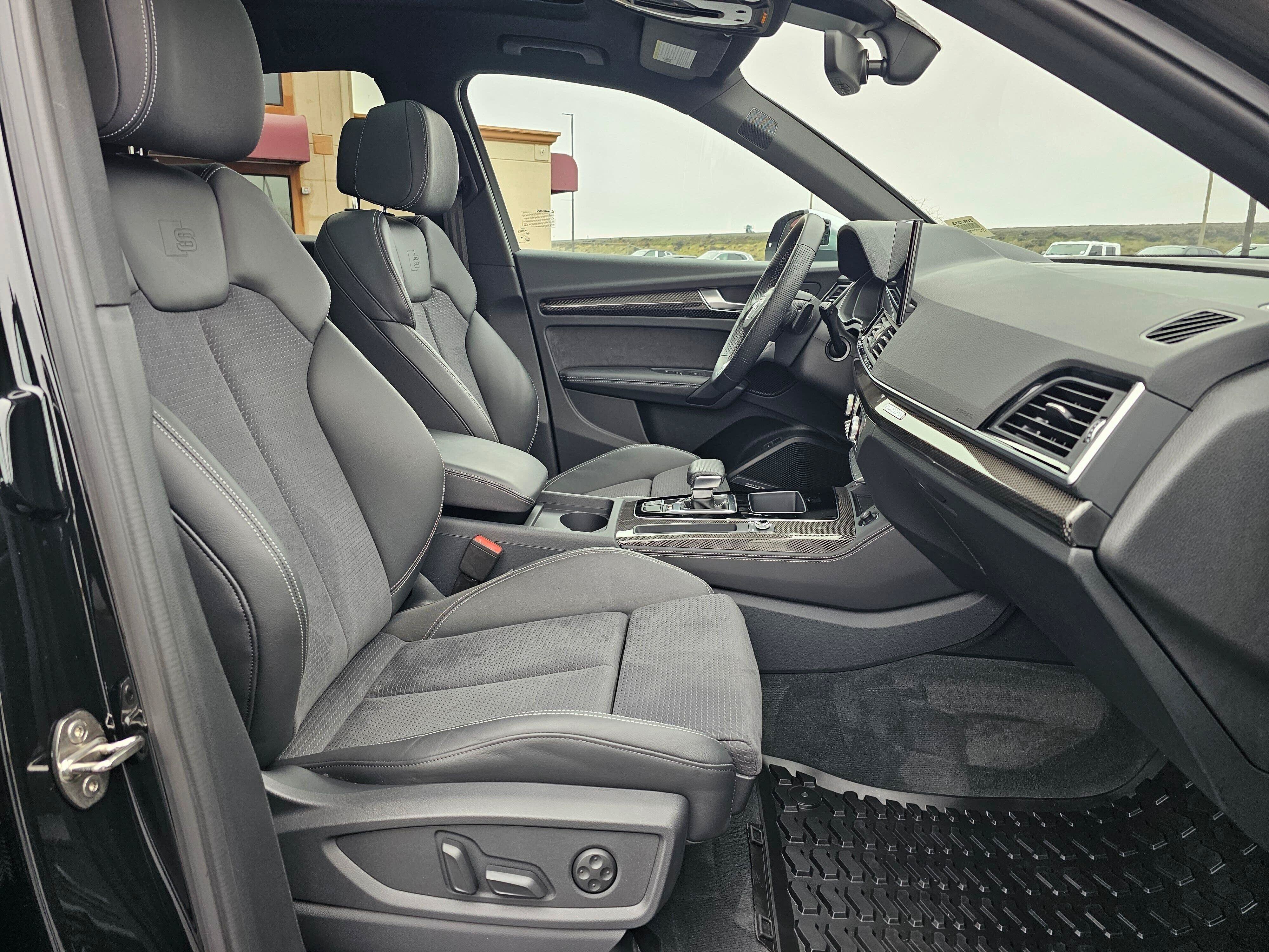 Certified 2025 Audi SQ5 Premium Plus w/ Premium Plus Package AWD/4WD image 13