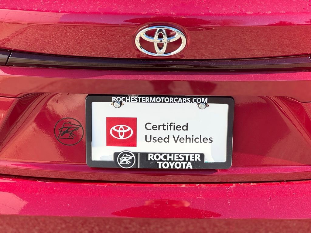 Used 2023 Toyota Corolla LE w/ Carpet Mat Package (TMS) FWD image 41