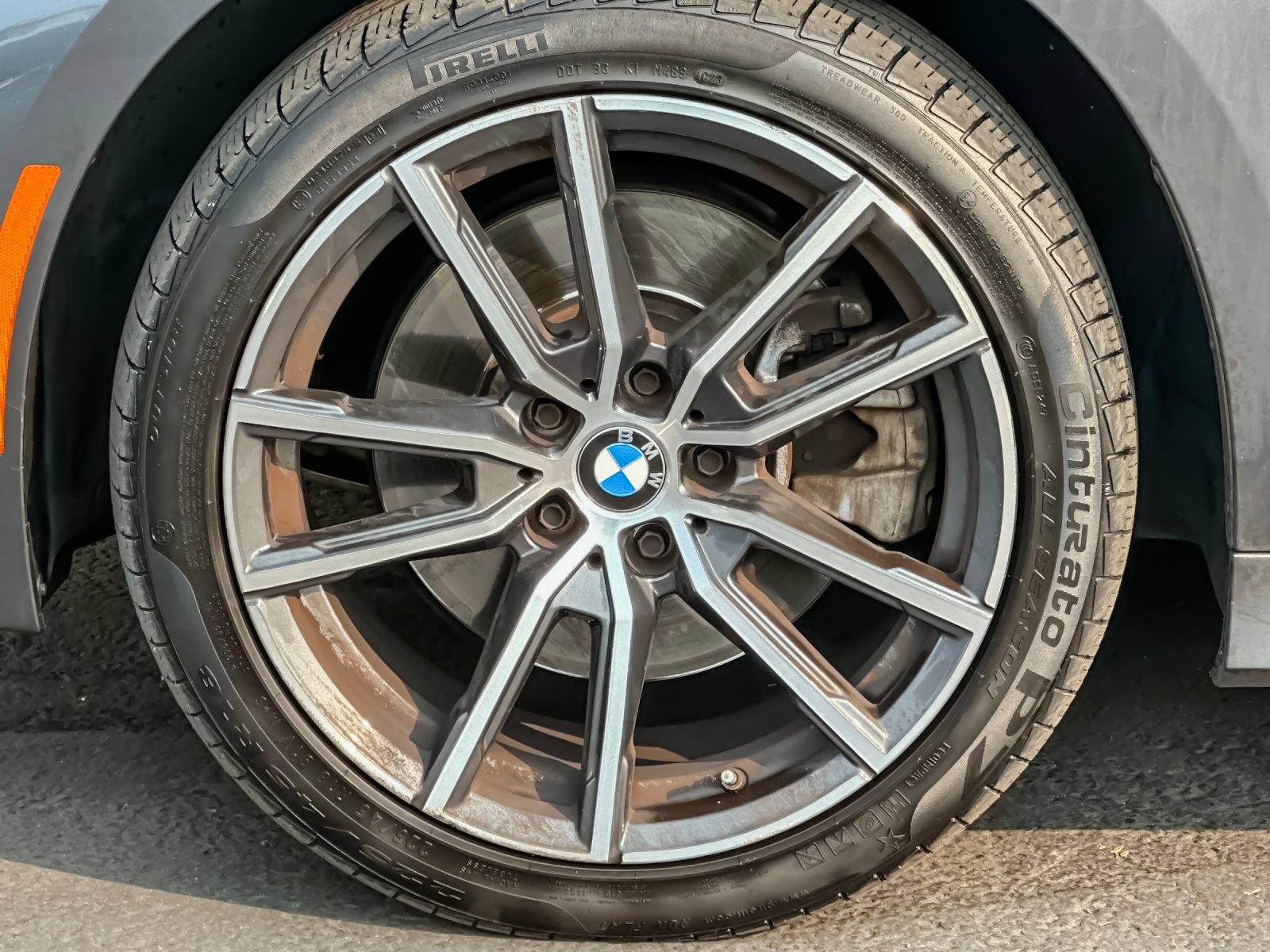 Used 2021 BMW 330i xDrive Sedan w/ Premium Package AWD/4WD image 25