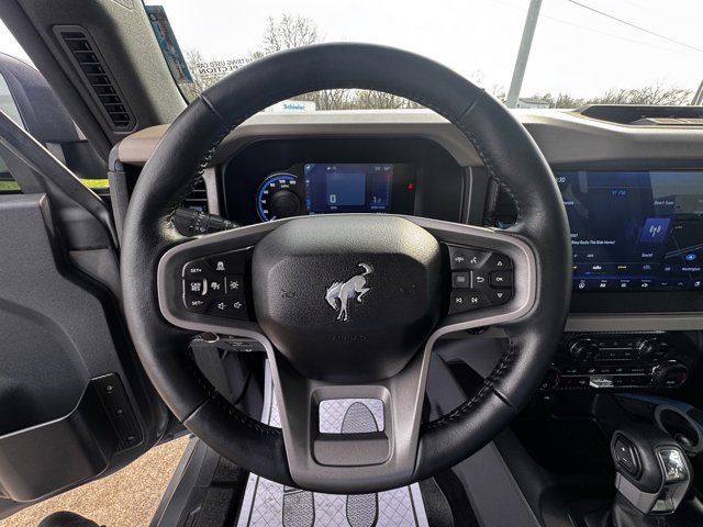 Used 2024 Ford Bronco Wildtrak image 15