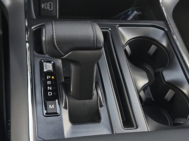 New 2026 Ford F150 XLT w/ Equipment Group 302A MID AWD/4WD image 27