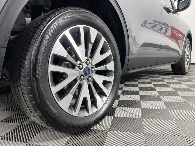 Used 2022 Ford Escape Titanium image 20