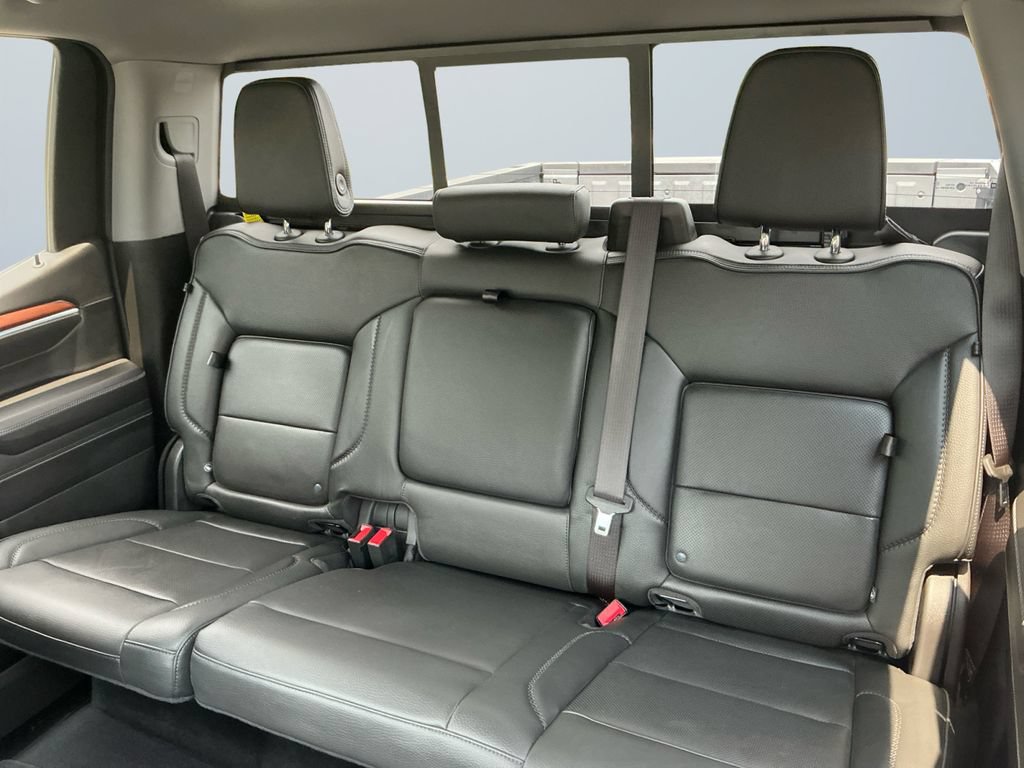 Used 2022 GMC Sierra 1500 Denali AWD/4WD image 14