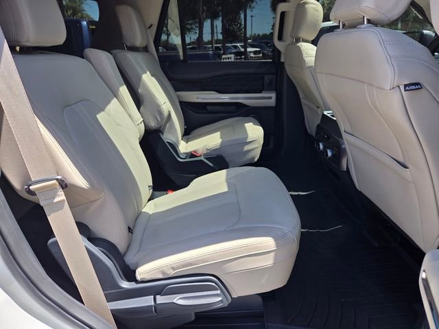 Used 2023 Ford Expedition Platinum image 15