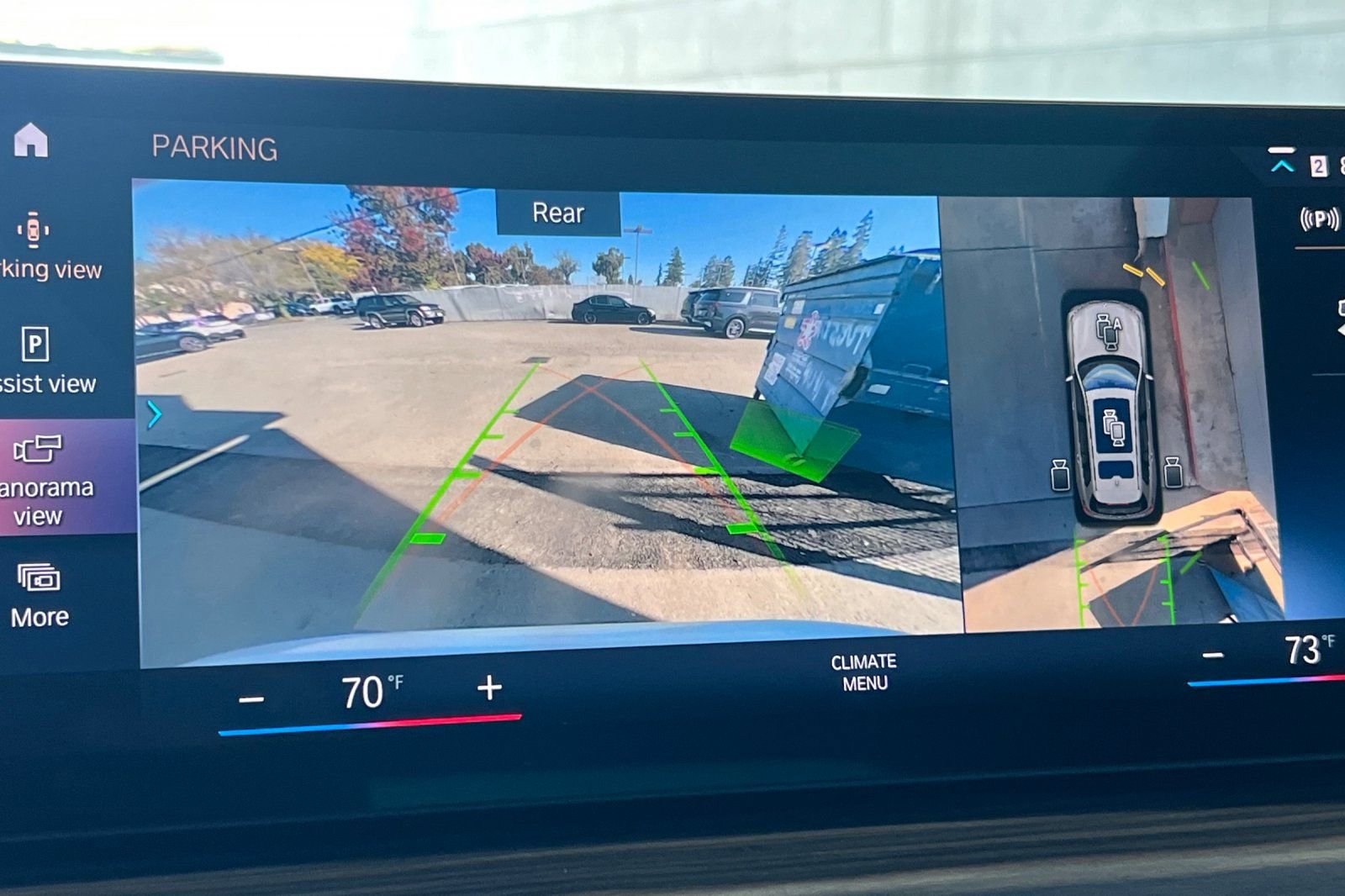 Used 2023 BMW X7 xDrive40i w/ M Sport Package image 21