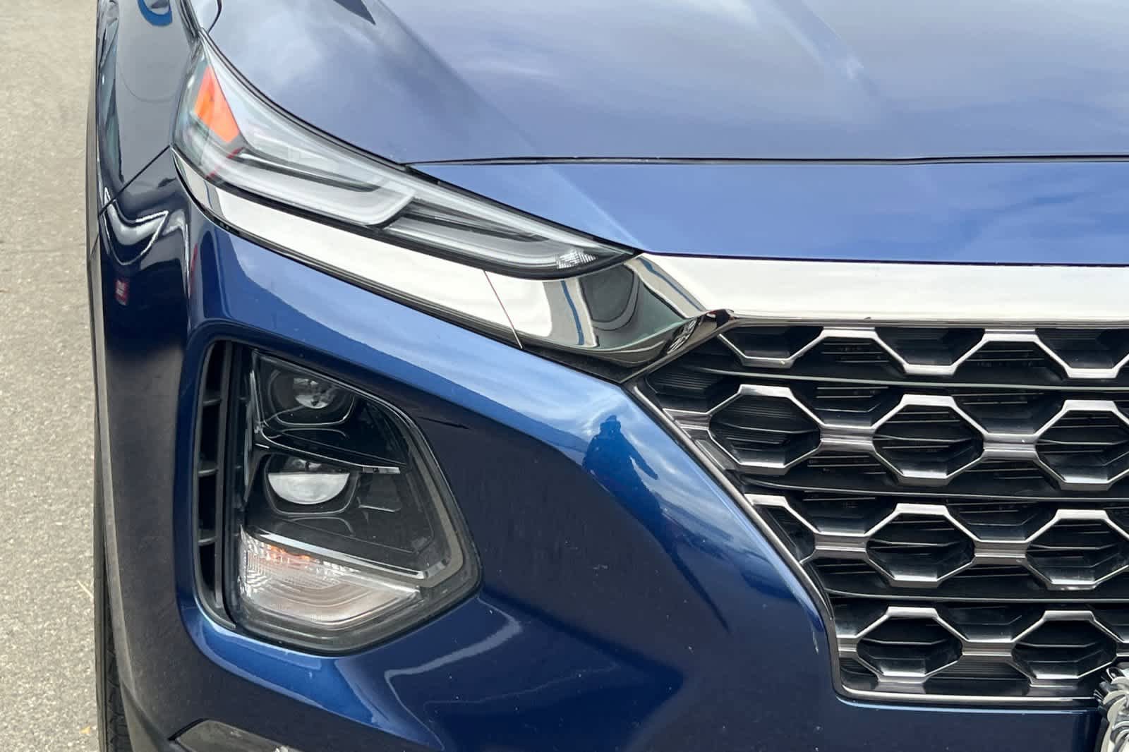 Used 2020 Hyundai Santa Fe Limited FWD image 14
