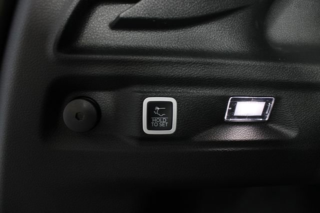 New 2026 Jeep Grand Cherokee L Laredo AWD/4WD image 20