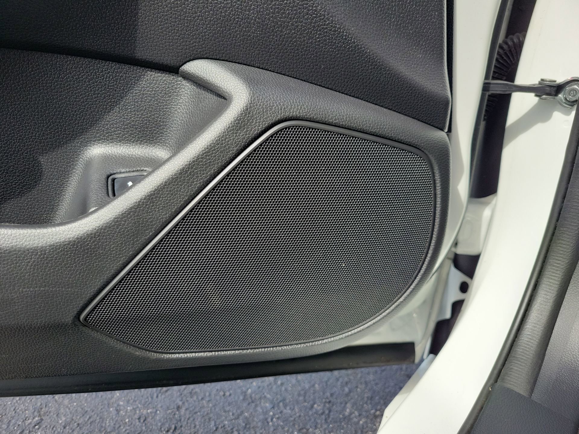 Used 2018 Honda Accord EX-L image 19