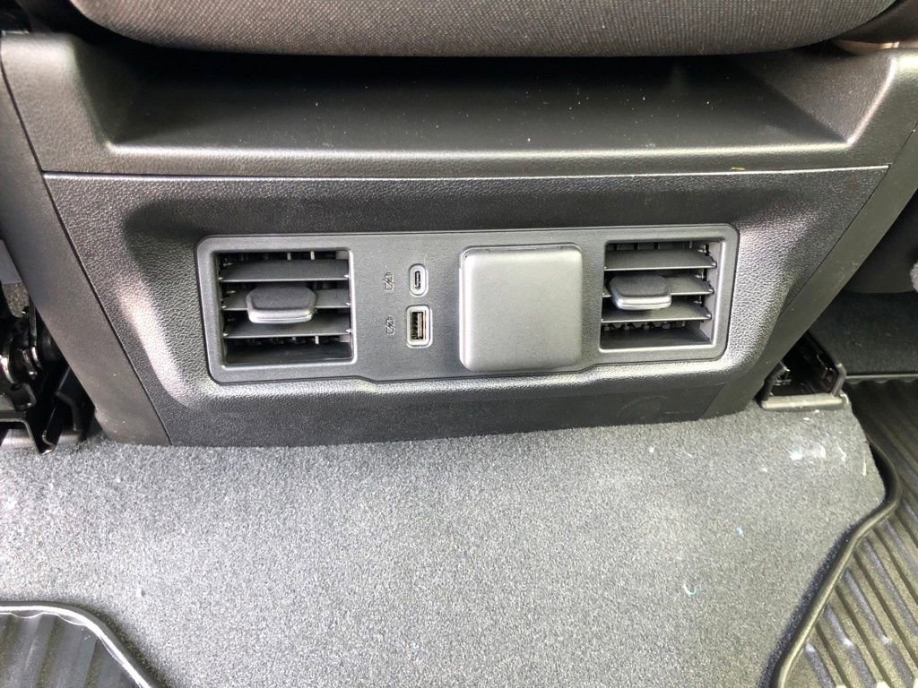 New 2025 GMC Sierra 1500 Elevation image 39