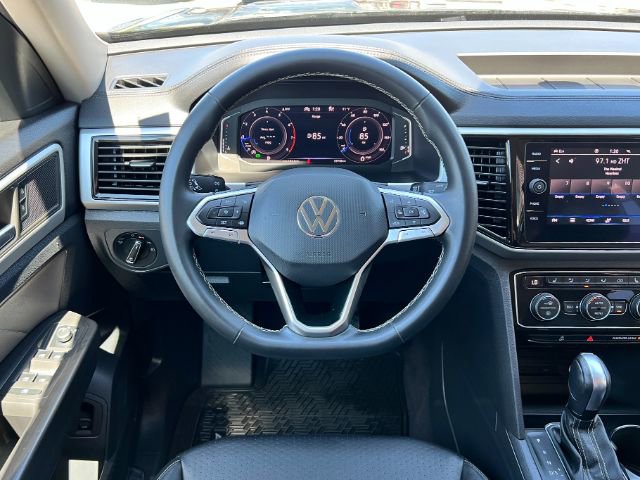 Used 2022 Volkswagen Atlas SE image 12