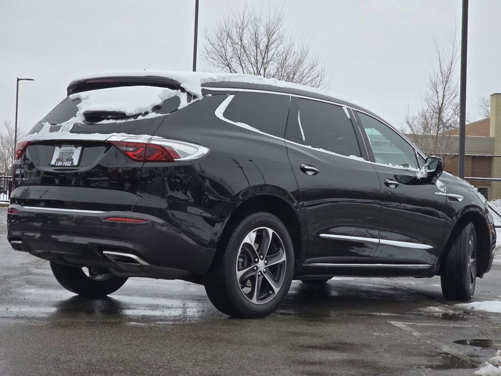 Used 2023 Buick Enclave Essence w/ LPO, Touring Package image 16