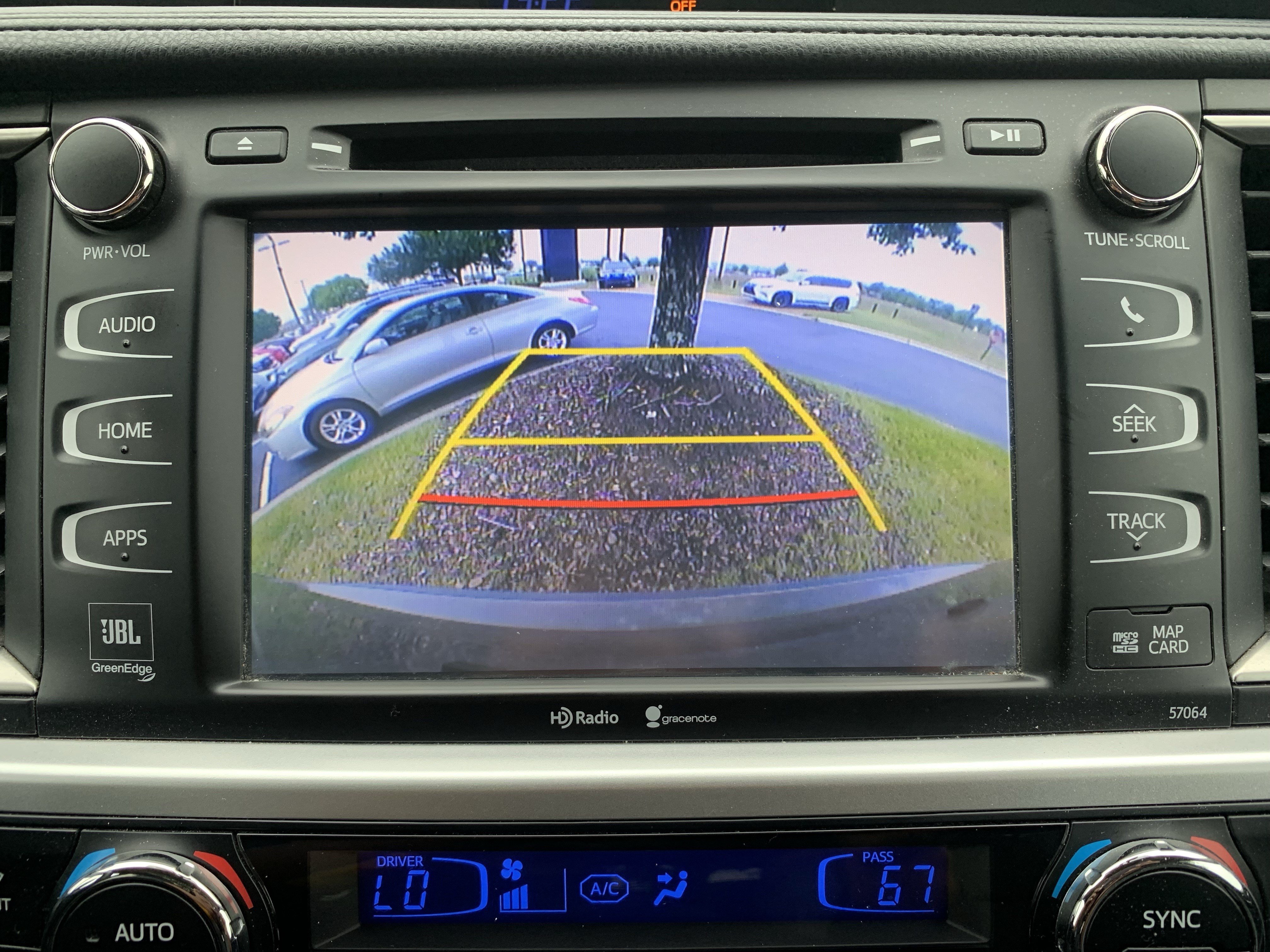 Used 2015 Toyota Highlander Limited Platinum AWD/4WD image 24