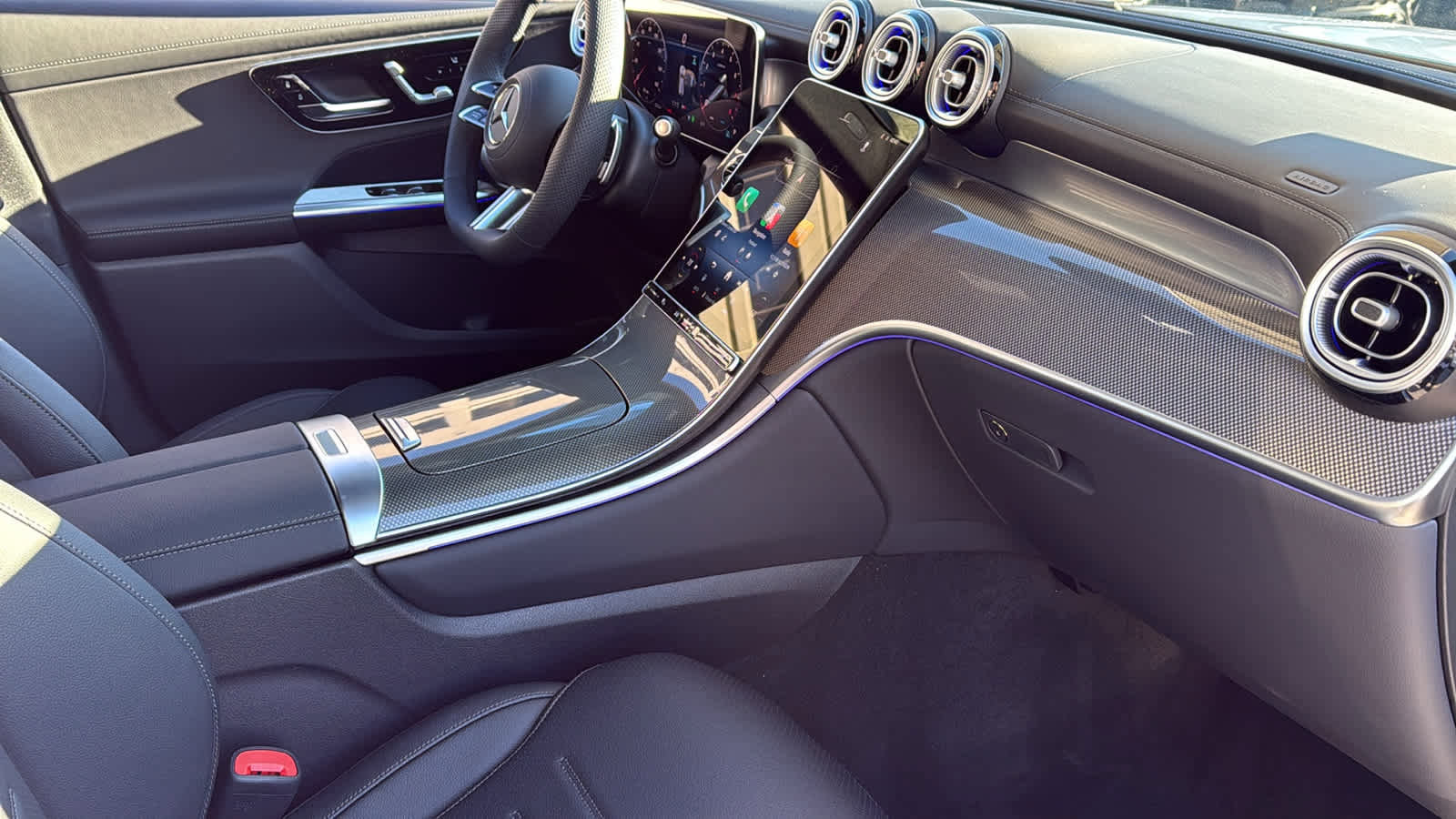 New 2026 Mercedes-Benz GLC 300 4MATIC image 36