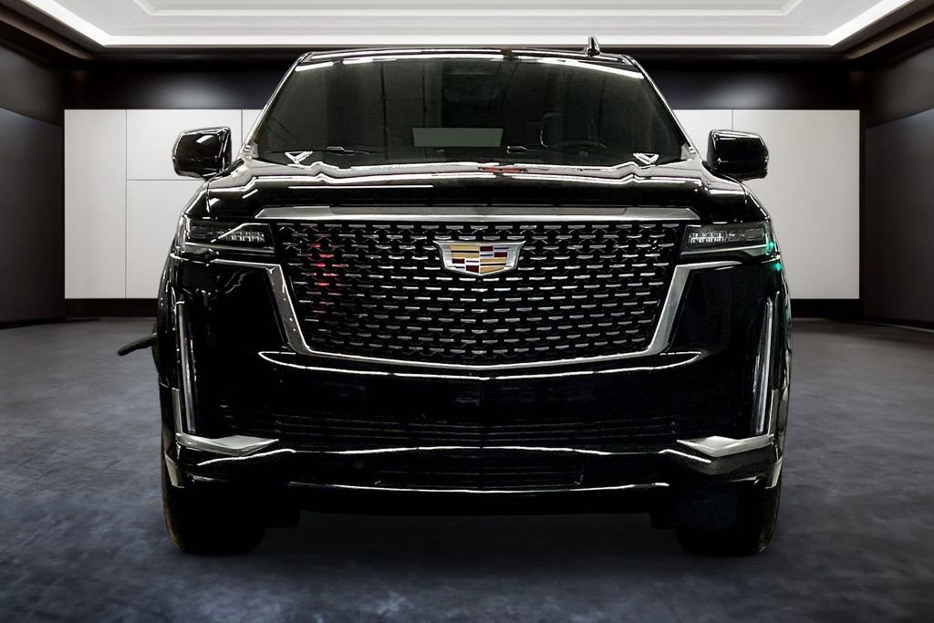 Certified 2024 Cadillac Escalade Premium Luxury image 2