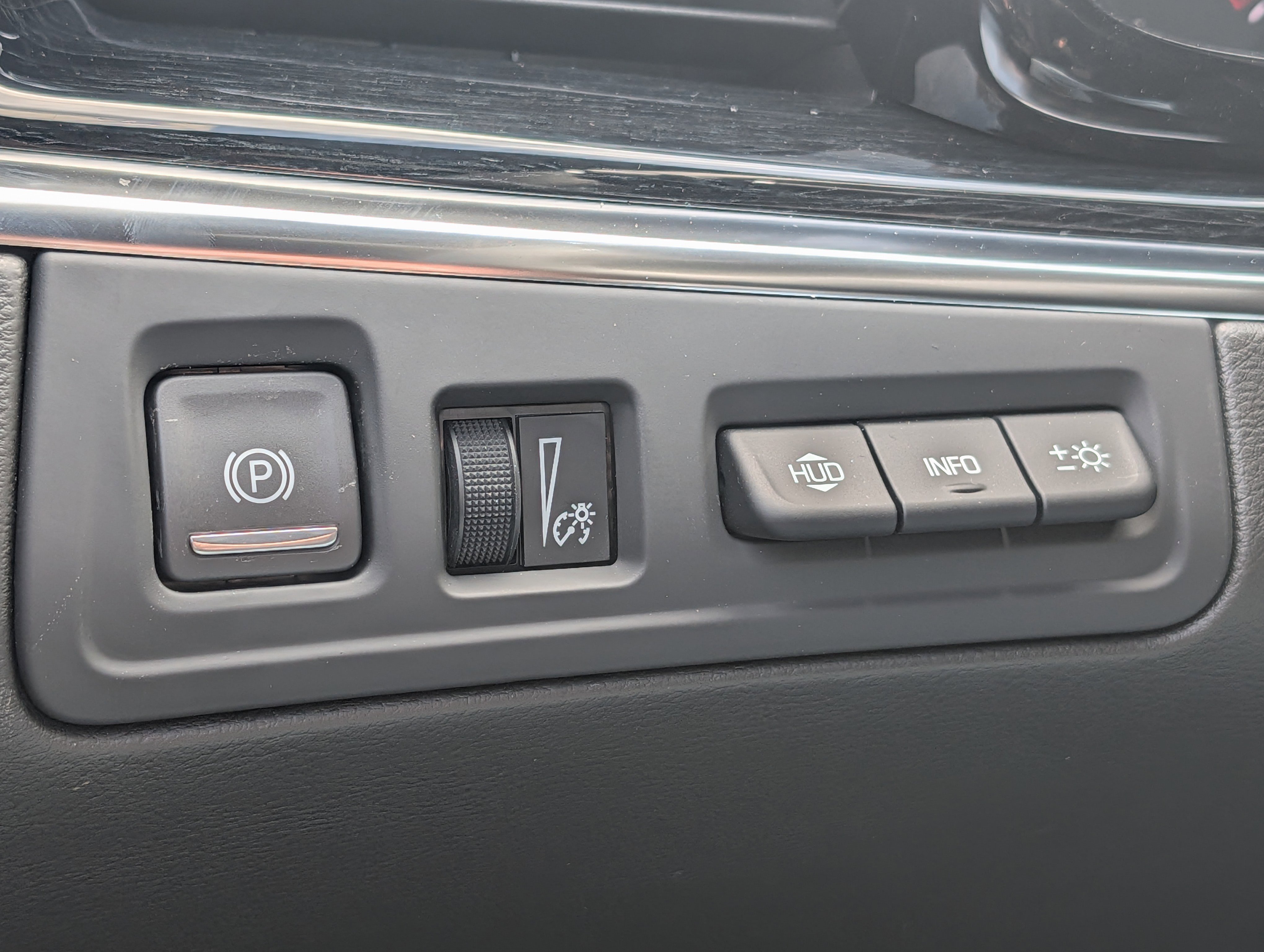 New 2026 Cadillac XT5 Premium Luxury w/ LPO, Floor Liner Package image 26