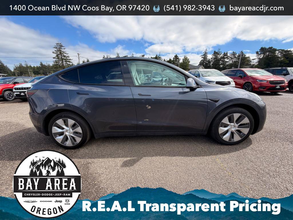 Used 2021 Tesla Model Y Long Range AWD/4WD image 4