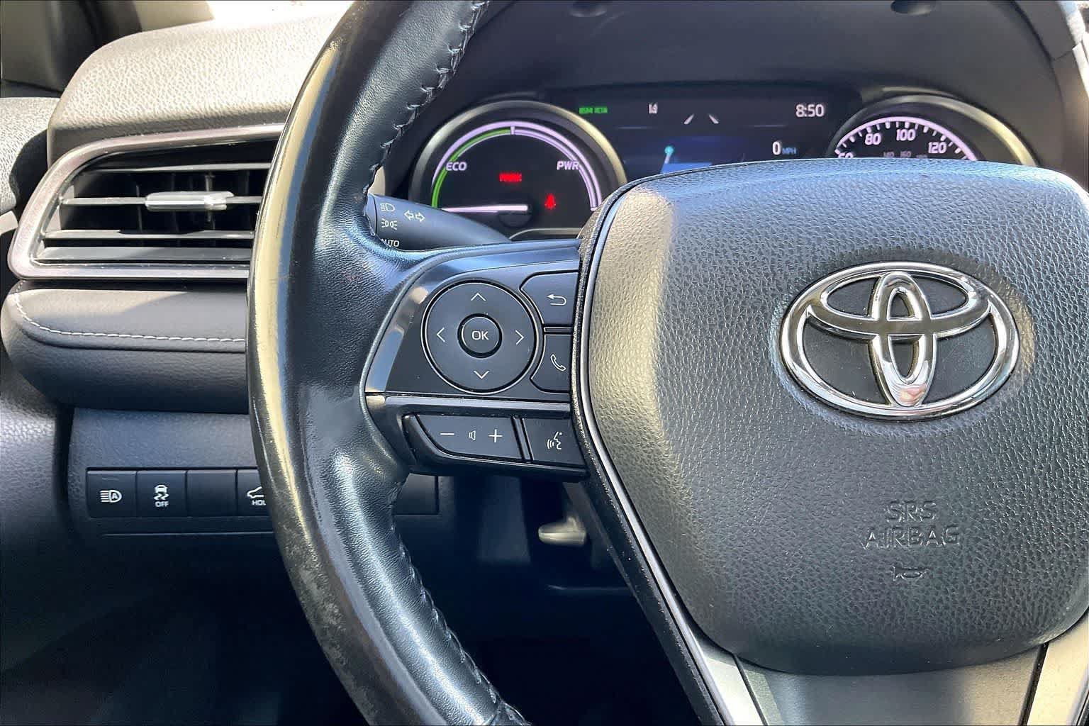 Used 2021 Toyota Camry XSE FWD image 24