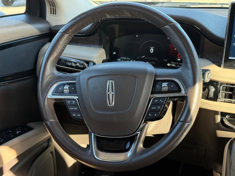 Certified 2023 Lincoln Nautilus Reserve AWD/4WD image 12