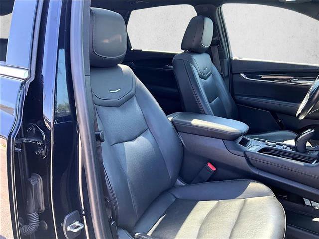 Used 2021 Cadillac XT5 Premium Luxury w/ LPO, Floor Liner Package image 9