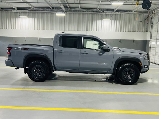 New 2025 Nissan Frontier PRO-4X w/ Interior Protection Package image 15